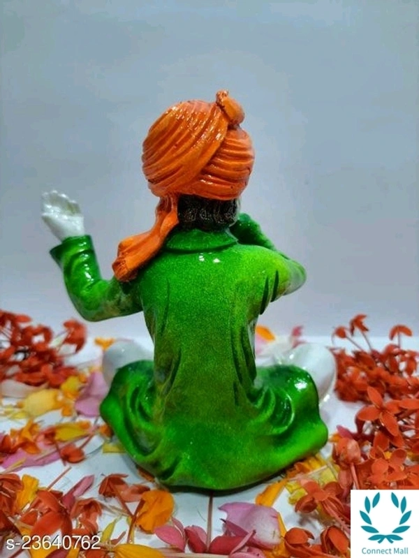 Polyresin Rajasthani Men Singing