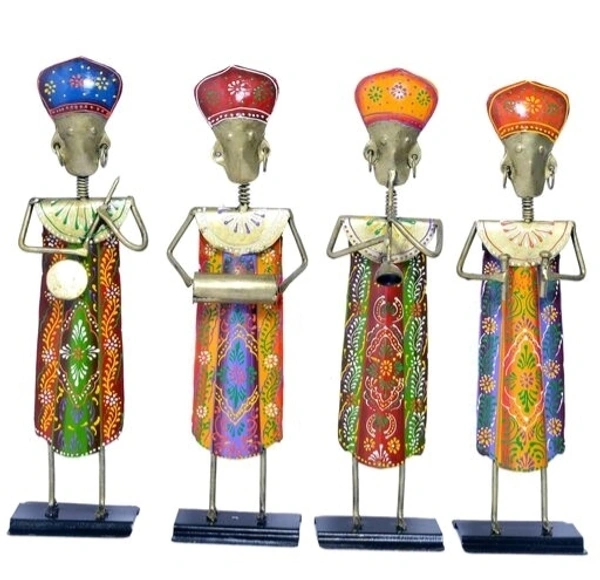 Handmade Resin & Iron material showpiece for Home decor / Tabletop Decor/ Centre piece for Room , Living Room - Multicolour, Iron