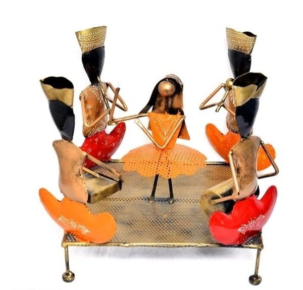 Handmade Resin & Iron material showpiece for Home decor / Tabletop Decor/ Centre piece for Room , Living Room - orange, Iron