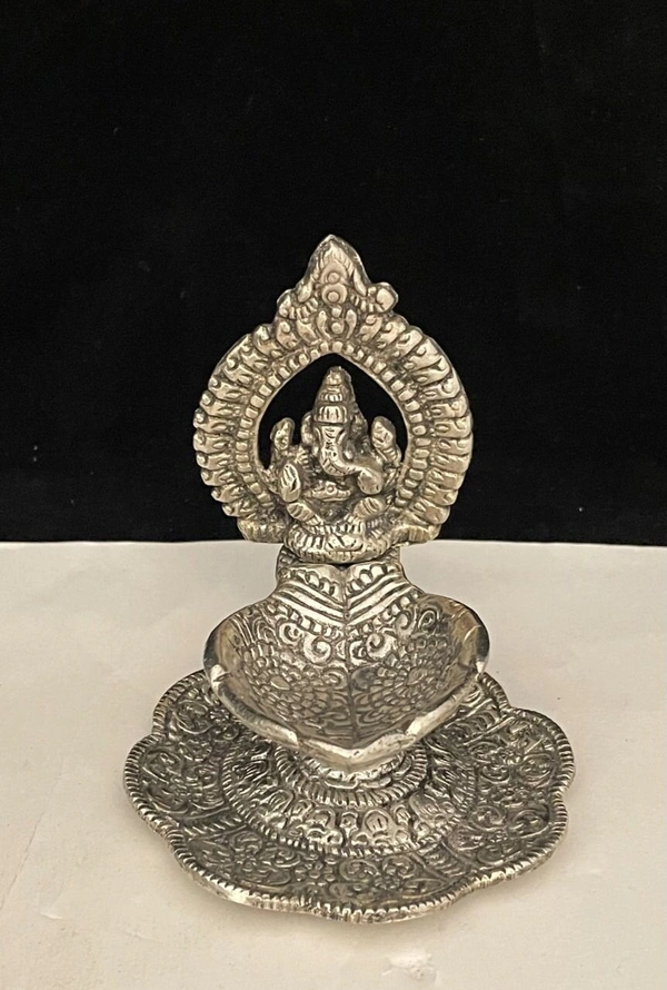 ALUMINIUM DIYA / DEEPAK GANESH ON HAND FOR OFFICE /MANDIR & PUJA