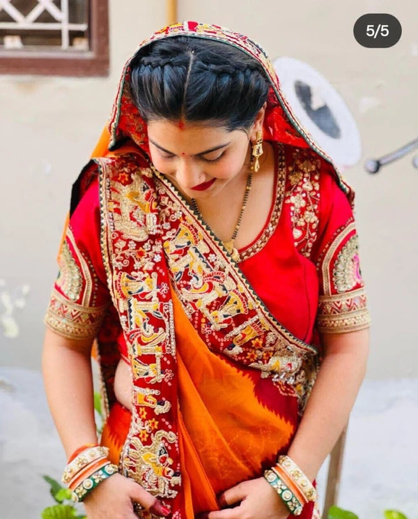 SB Fashion Presents Heavy Pedding Bandhani Print With Multi Coding Lace Diamond Work All Over Saree For Partywear /Festival /Special Occasion