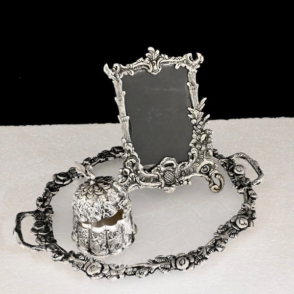 Metal Silver Plated Kamal Shape pair Bowl With Oval Tray Makar Sankriti & Gifting Combo - 9.5×6×9.5, Oval Tray