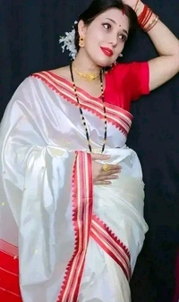 Tradational Red and White Kanjivaram Silk Saree for Bengali Garad Puja/ Wedding/ Durga Pooja with Running blouse - White, White And Red Border