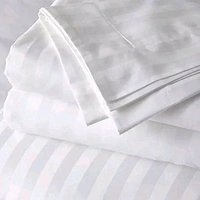 White Cotton Satin Striped Double King Bedsheet With 2 Pillow Cover For Home , Hôtel, Guest House and OYO Rooms