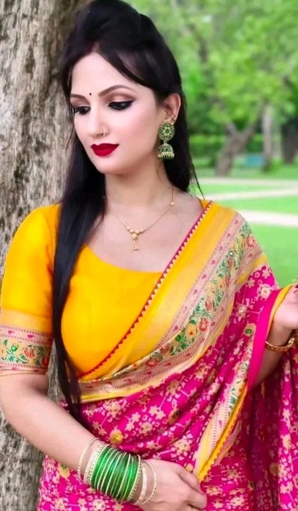 New Tranding Pashmina Silk Saree With Ustitched Blouse