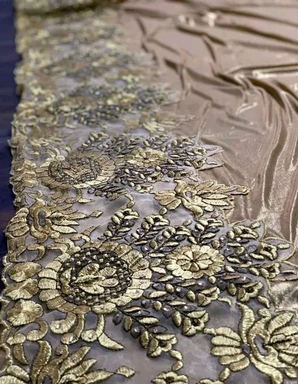 Beautiful Gold Embrodered Saree Partywear Weeding With Running Blouse