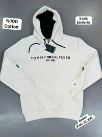 TOMMY NEVER UNDERESTIMATE THE POWER OF THE GREAT OUTFIT👕 - XL, Cyan Aqua