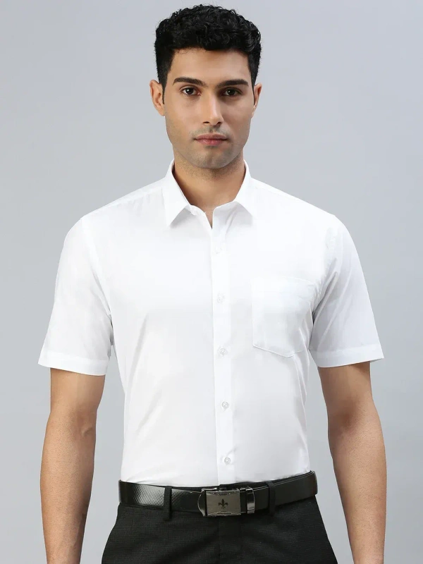 ramraj coolex prestigious fit half sleeve white colour shirt - size 44cm