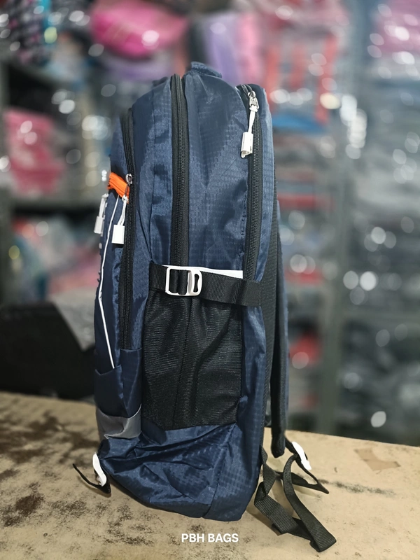 AMERICAN TOURISTER PBH P062 22*14*10 Multiple Zips 25 liters Padded Travel Backpack - Arapawa, 22*14*10