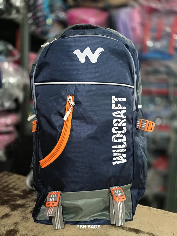 WILDCRAFT PBH P062 22*14*10 Multiple Zips 25 liters Padded Travel Backpack - Tolopea, 22*14*10