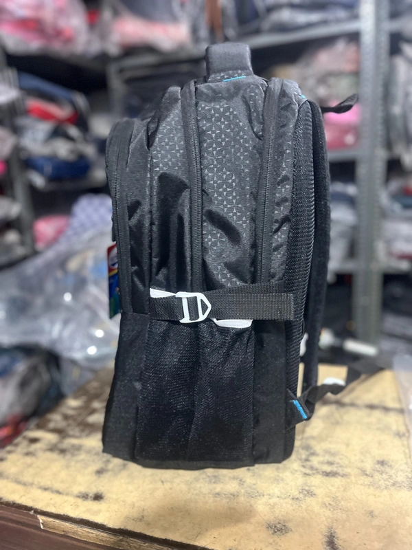 Ameican Tourister PBH P0136 18*14*8 Lower Padded Laptop American Tourister Soft Multi Compartment Backpack - Diesel, 18*14*8