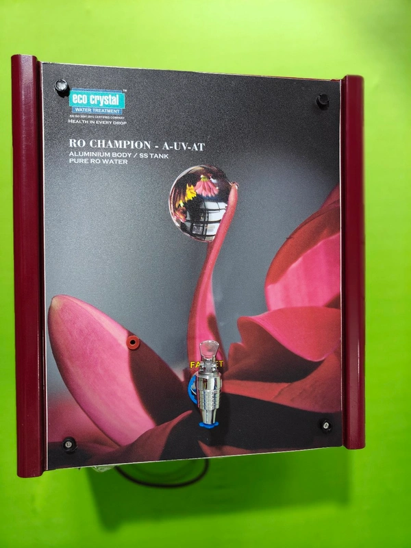 ECO CRYSTAL RO CHAMPION A UV AT - Stiletto, 41L x 32W x 45H Centimeters