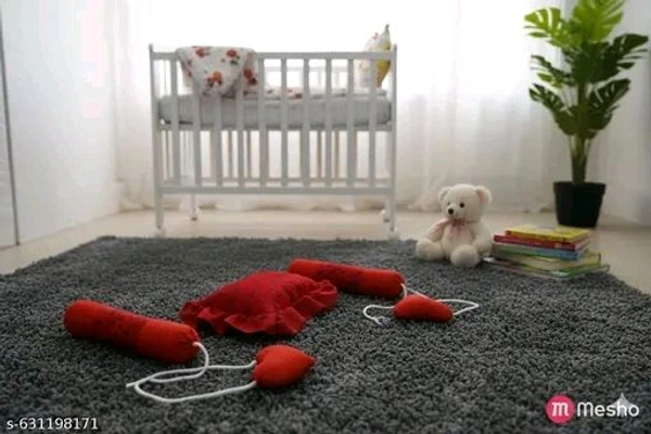 Baby Cotton Bed Cum Carry Bed – Portable Newborn Baby Nest (0–6 Months)
- Free, Baby Cary Bed, Guardsman Red