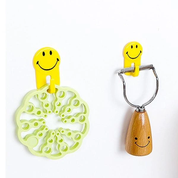 0604 Plastic Self-Adhesive Smiley Face Hooks, 1 Kg Load Capacity (6pcs) - 0.033 kgs, China