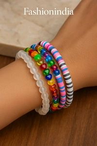 White & Black Chain Bracelets