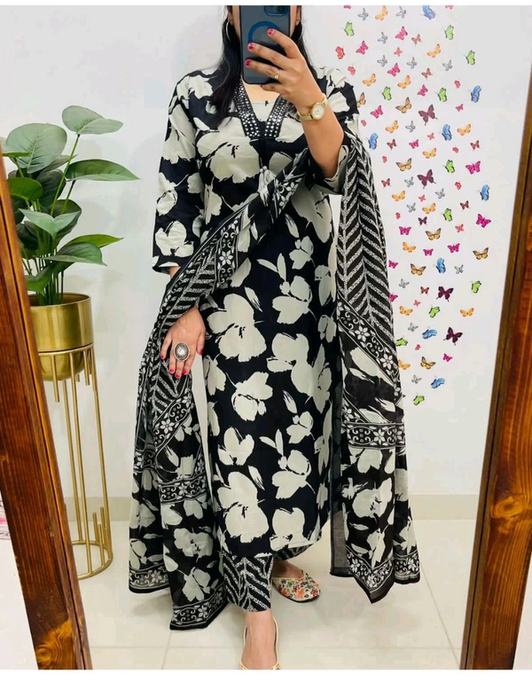 Embroidery Cotton Suit 1 - M