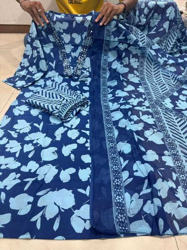 Embroidery Cotton Suit 2 - L