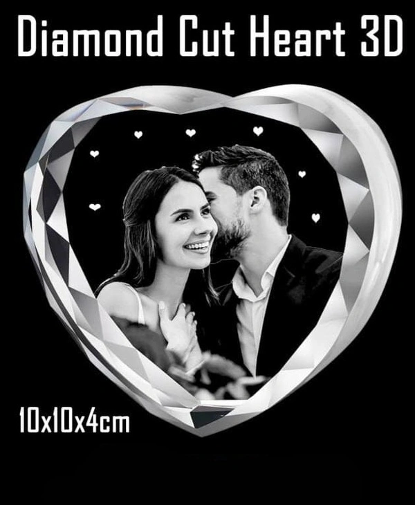 10x10x4 Cms - Heart - 3D Engraved Crystal Cube