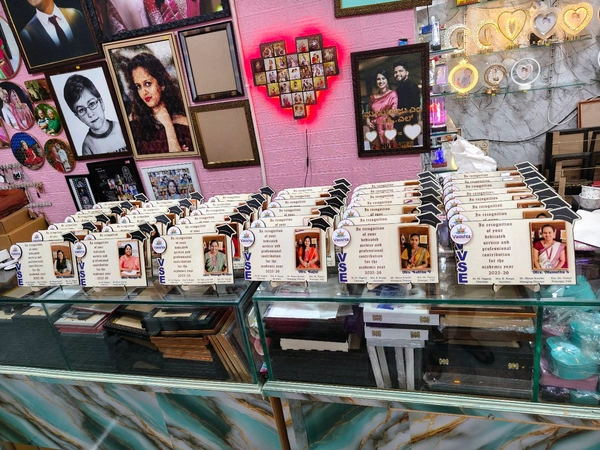 Personalized Academic Recognition Wooden Plaque with Photo & Logo - 50 Qty