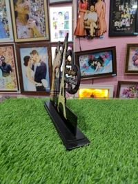 Eiffel Tower Love Couple - Customized Cutout Frame - Regular Price