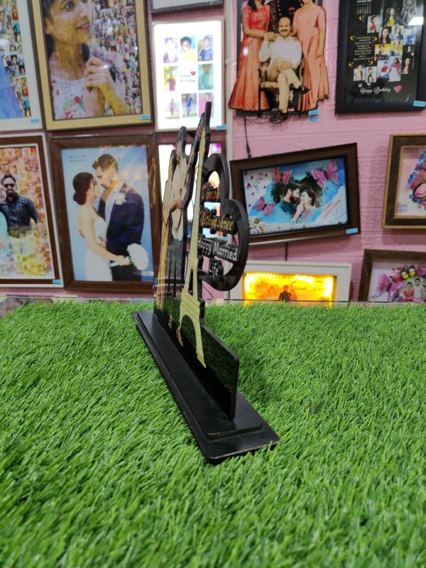 Eiffel Tower Love Couple - Customized Cutout Frame - Regular Price