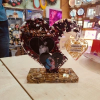 Hanging Heart Resin Frame - 10" inch - Regular Price