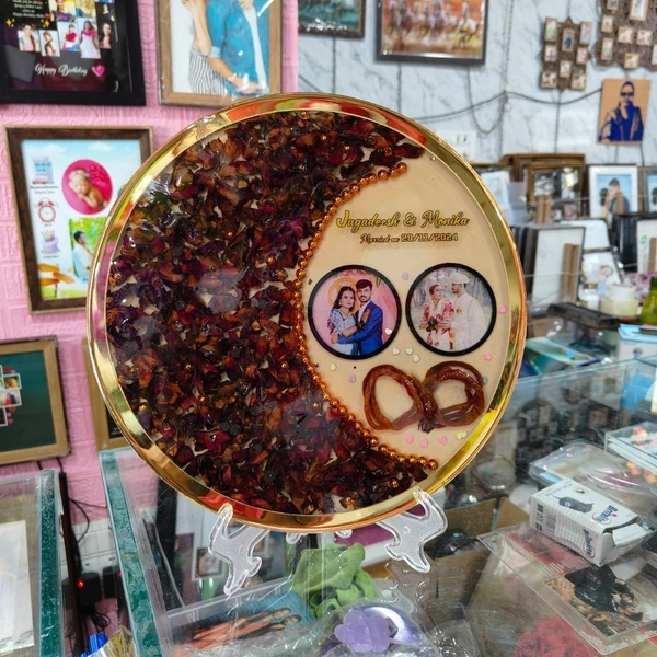 12" inch Wooden Base and Acrylic Round Resin Art Frame - Member Price