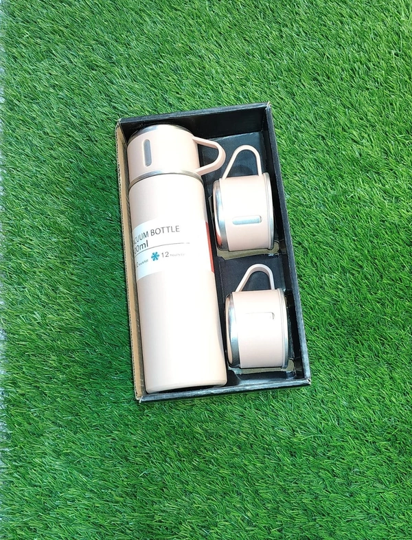 Engraved Vacuum Flask with 3 Cups Gifting set - Peach Colour