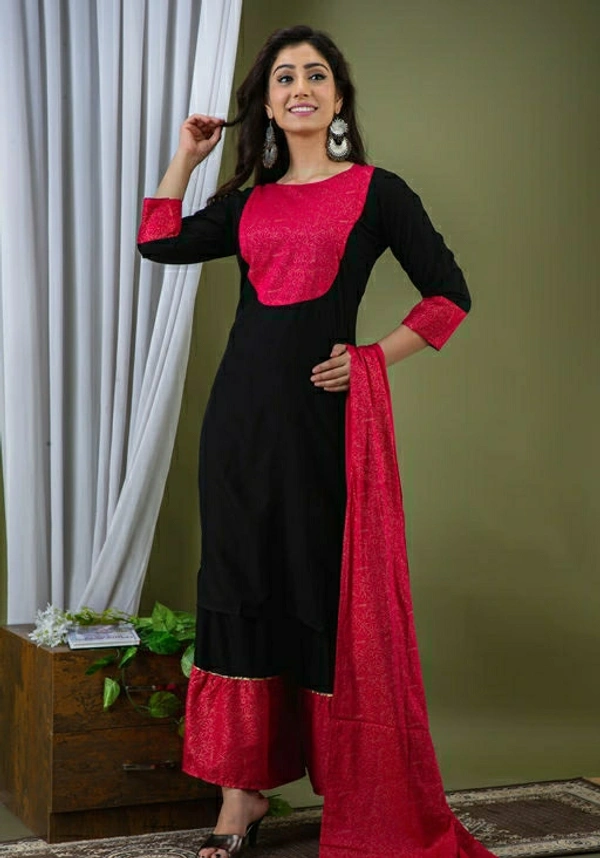 Trendy Kurta Set