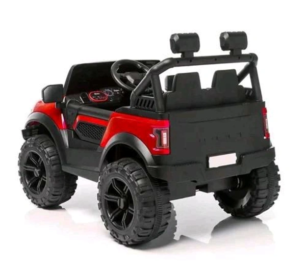 Hot Garage 21BP Mercedes Jeep Battery Operated (Red)