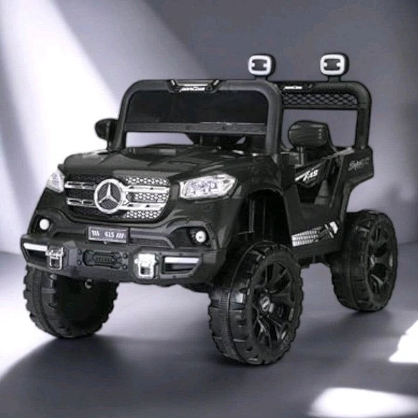 HOT GARAGE  12V Kids 4X4 Battery Operated Ride On Mercedes-617 Jeep with Windshield Light, Music & Remote Control (Black Painted)