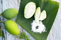 Raw Mango (Kaccha Aam) – | Tangy & Fresh - (500gm)