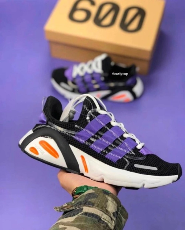 *Sports Shoes** - multicolour, 6