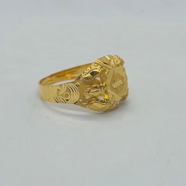 701 Handmade Ring - 2.250, 22K