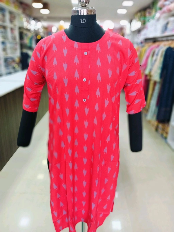 Kurti SK003 - Red, X-Large