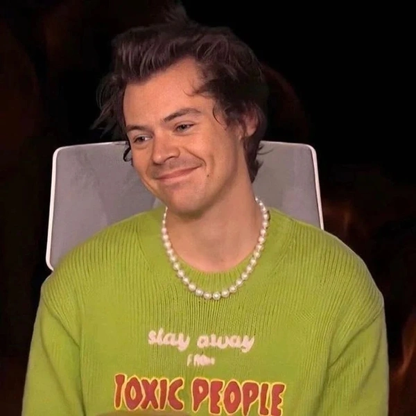 Harry Styles Pearl Necklace 