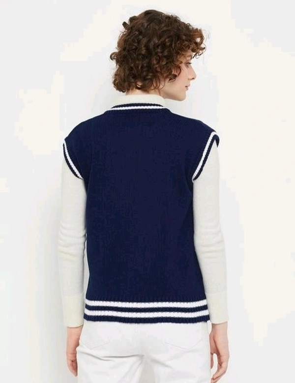 YSS Women V Neck Sleeveless Typography Sweater - L, Dark Blue