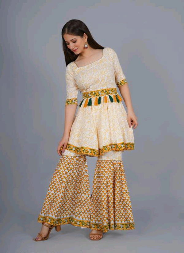 YSS Attractive Women Kurta Sets - XS