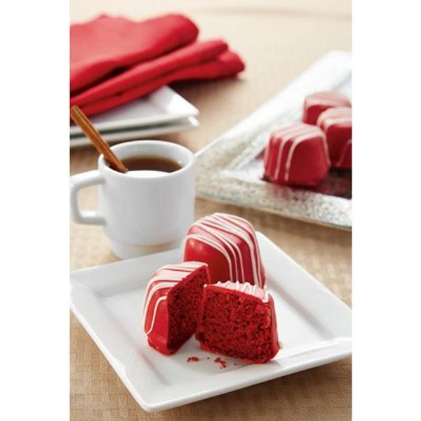 Red Velvet Cake - 500 Gms