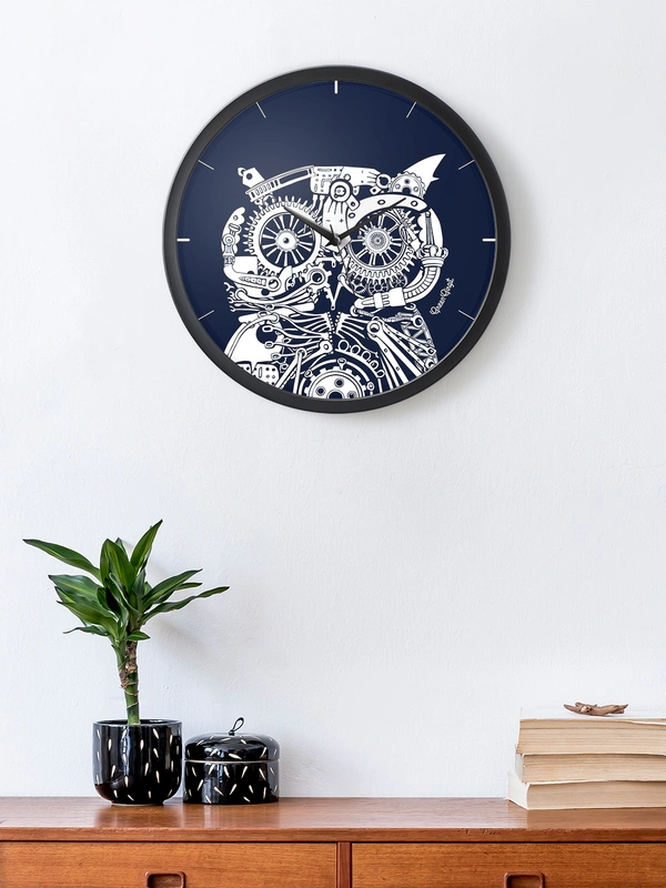 Foul Owl Analog Wall Clock
