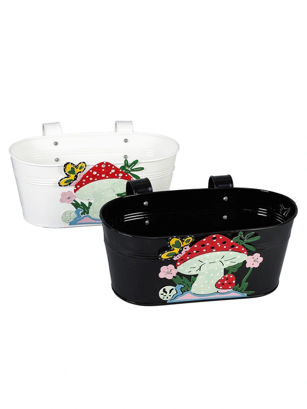 Set of two Mushroom Tub Black & White