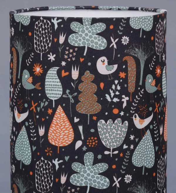 Shy Birds Round Lamp